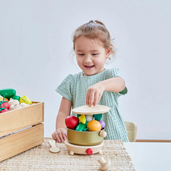 New Wooden Cookery Set