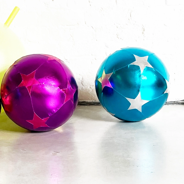 Large Star Print Inflatable Ball - Purple and Pink