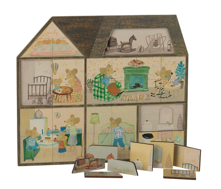 Mouse Hole Farmhouse Puzzle