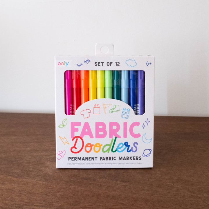 Fabric Doodlers Markers - Set of 12