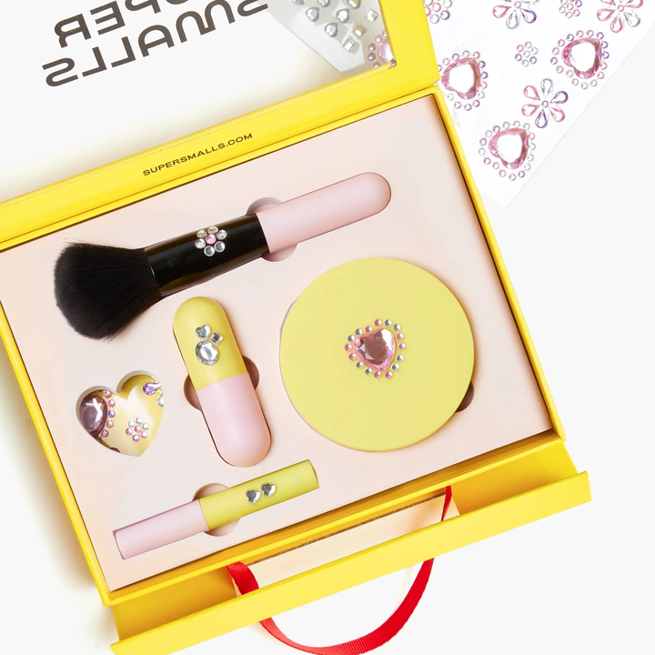 NEW Mom's Makeup Play Kit