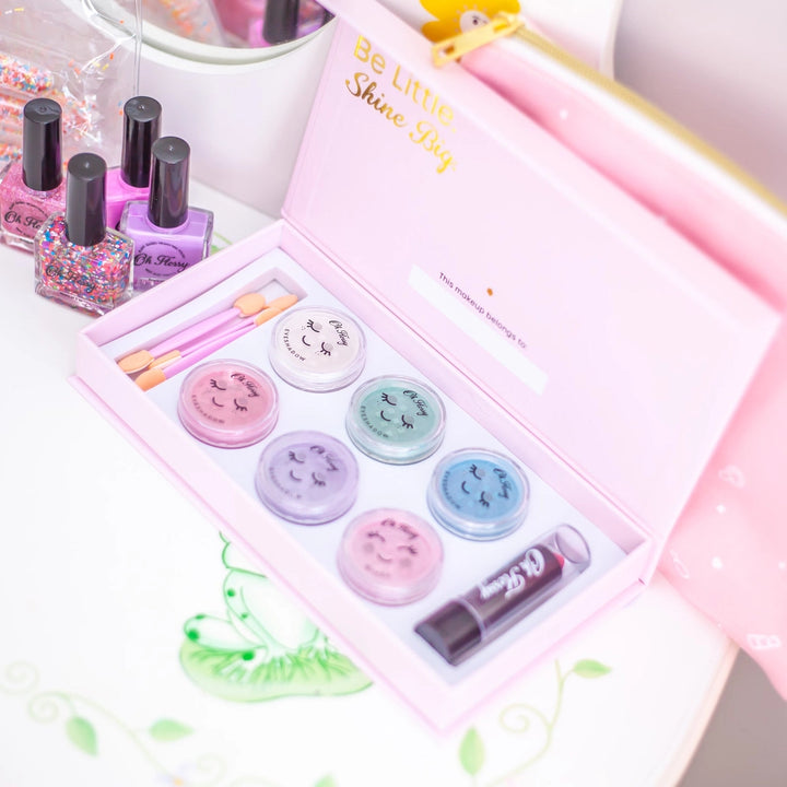 Oh Flossy Deluxe Makeup Set - Soft Pink with Sparkles