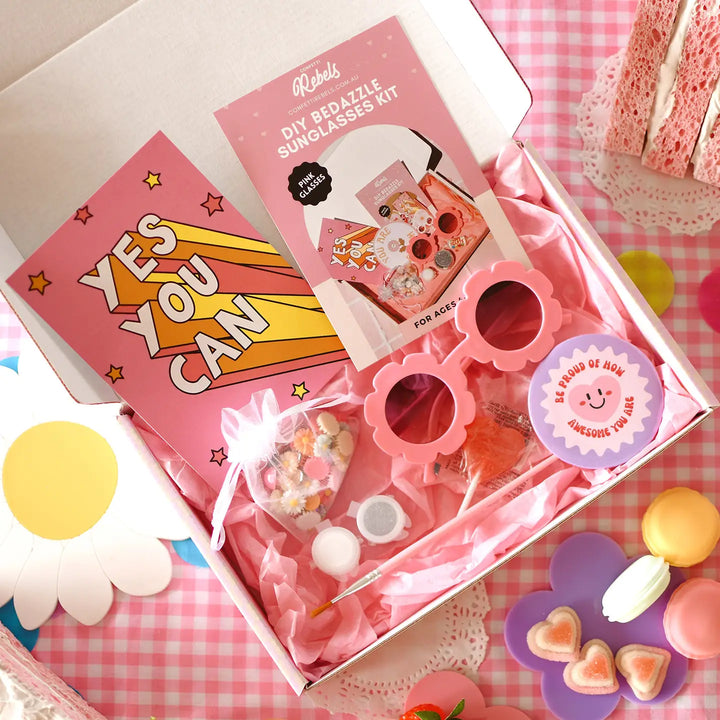 NEW DIY Bedazzle Daisy Sunglasses Kit - Pink