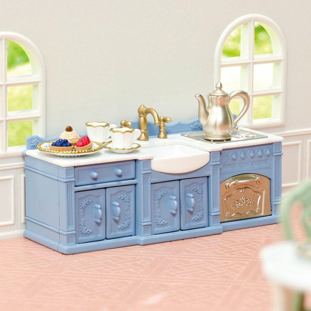 Elegant Dining Room - Red Roof Riverside Manor