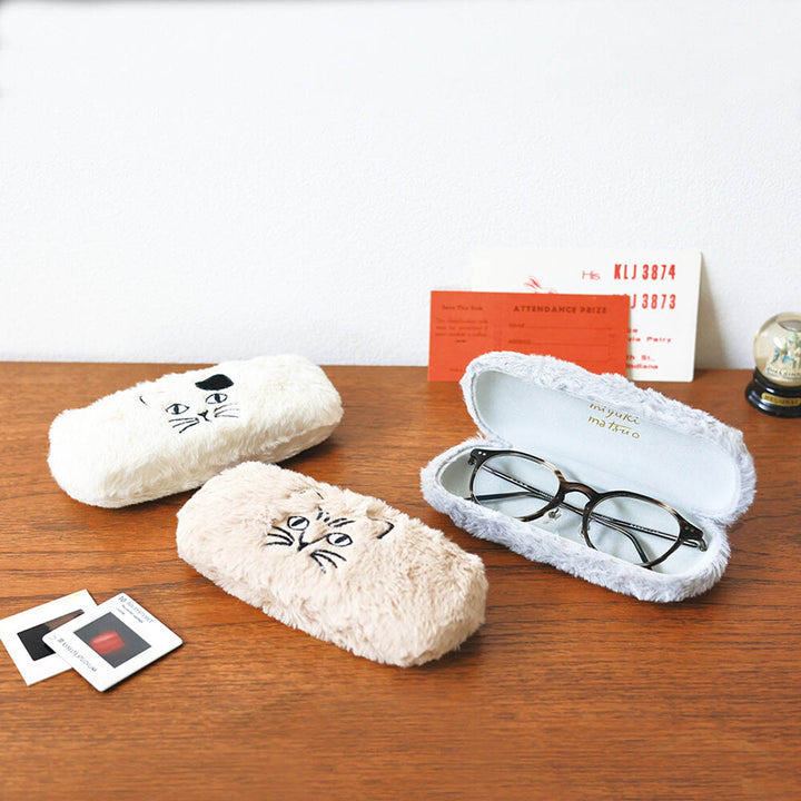 Matsuo Miyuki Fluffy Beige Cat Glasses Case