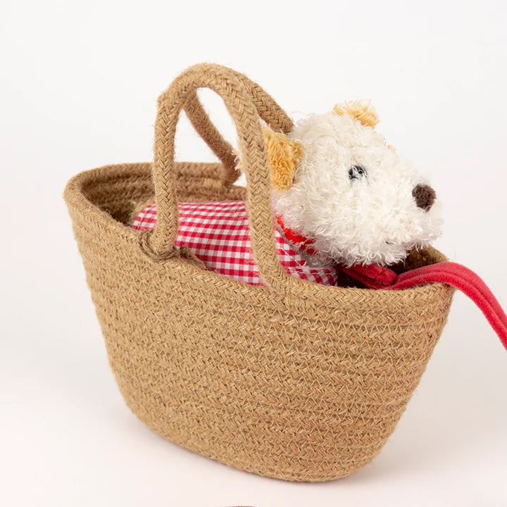 Eliot the Dog Small With Leash And Coat - NO BASKET