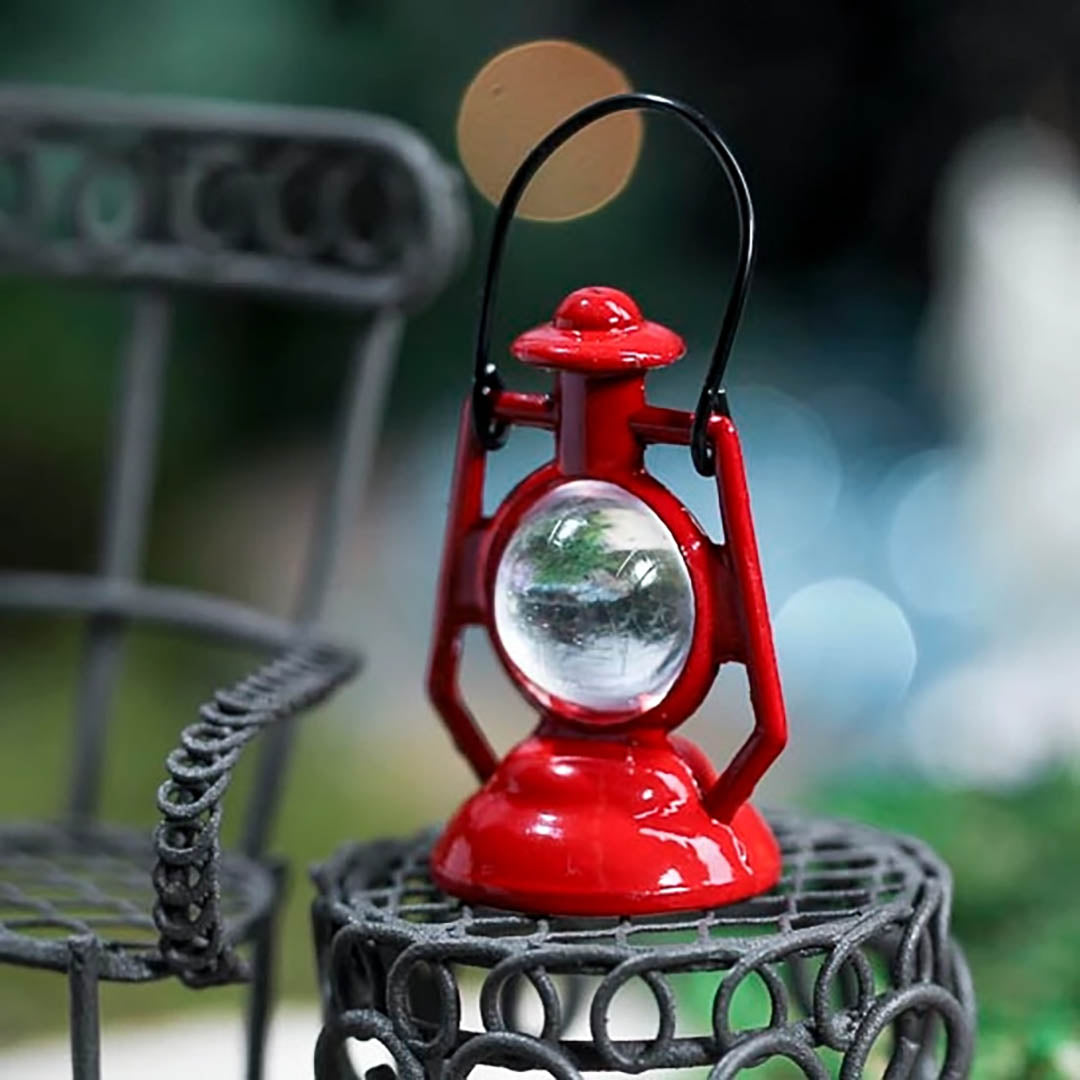 NEW Dollhouse Miniatures: Red Railroad Lantern