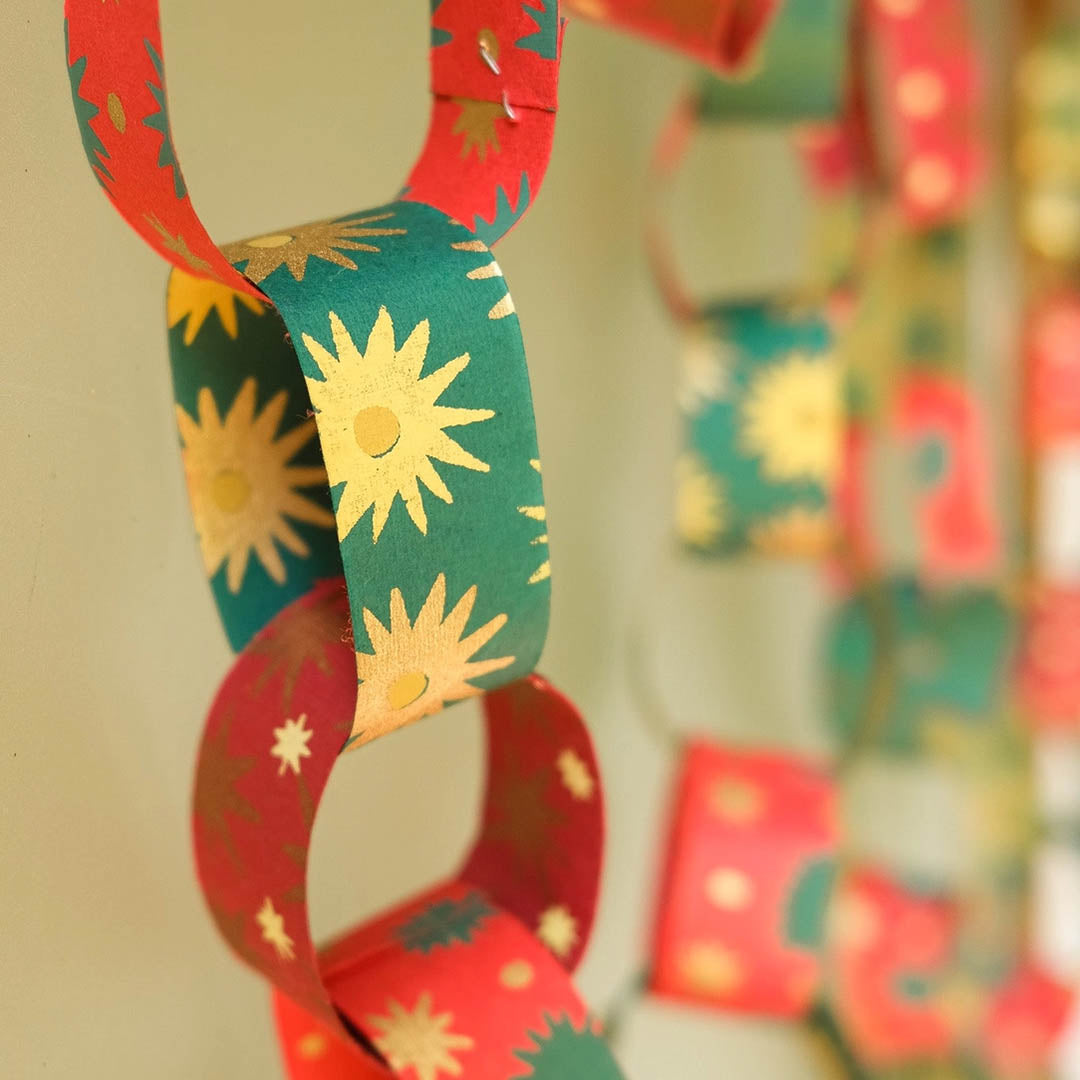 NEW Festive Paper Chain Kit
