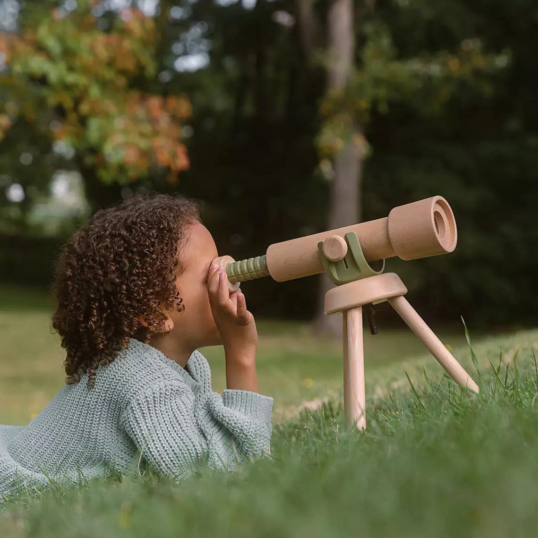 Wooden Tripod Telescope – 15x Zoom