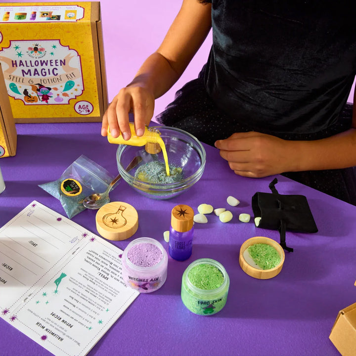 Halloween Magic - Medium Potion Kit