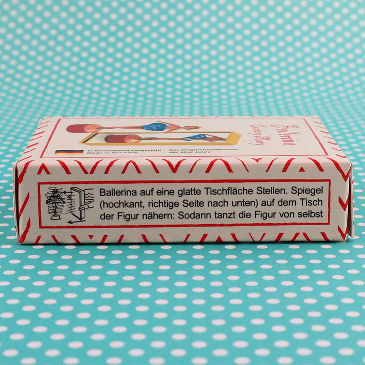 Classic Retro Ballerina Tanzmarie