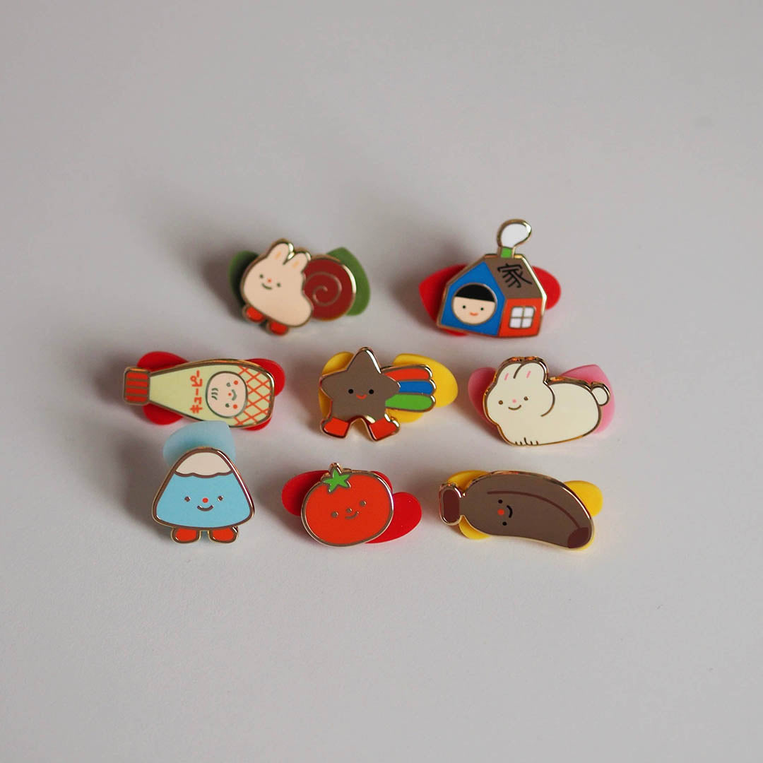 Kewpie mayo • enamel pin