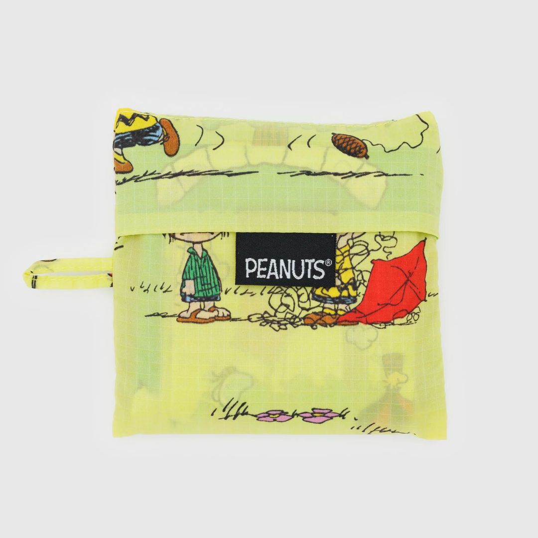 Standard Baggu- Kite Eating Tree Snoopy