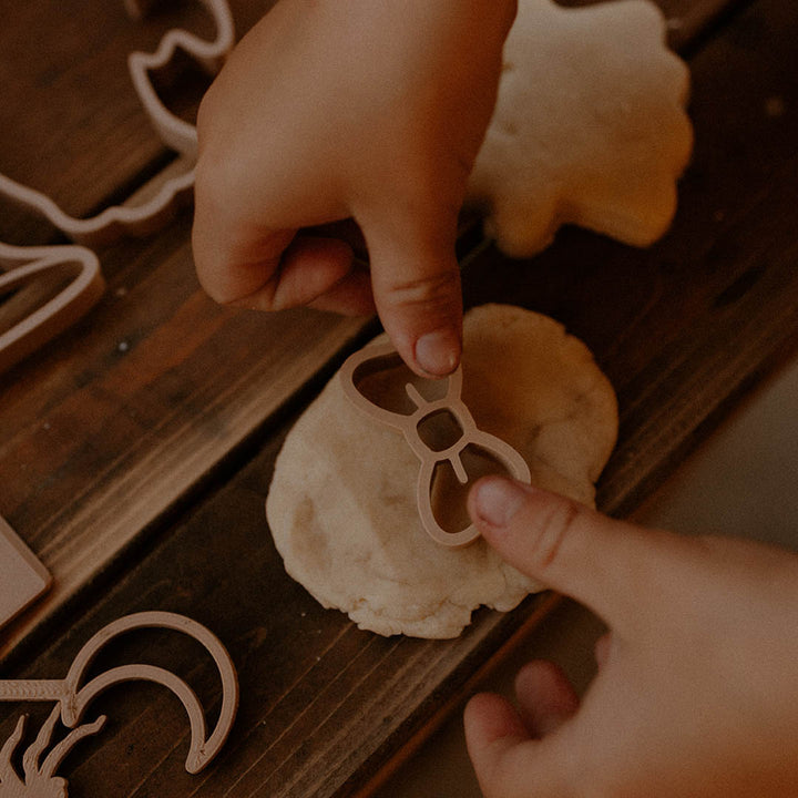 Ghost Stamp and Cutter Set - Halloween Eco Playdough Tool