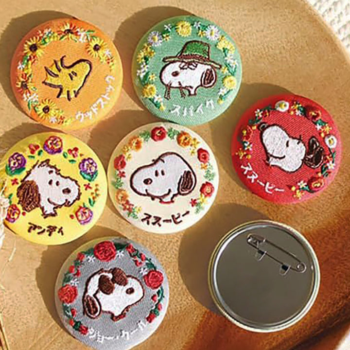 NEW Limited Embroidered Peanuts Flower Pin Blind Bag