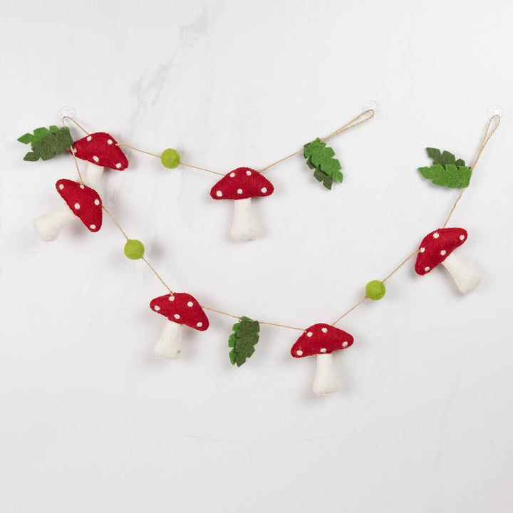 Garland - Felt Red Spotted Mushroom