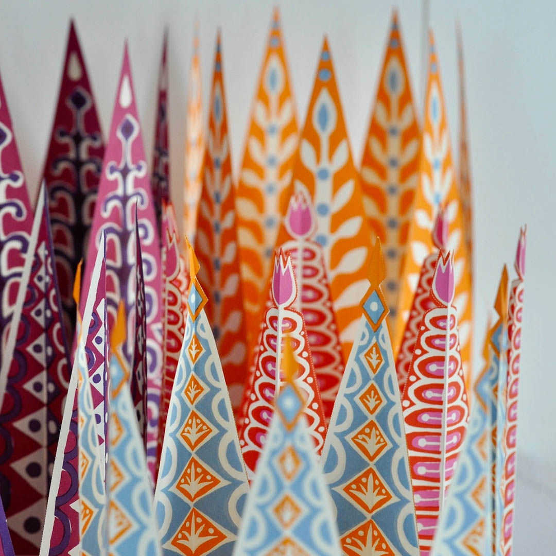 Six Crowns Paper Craft Kit