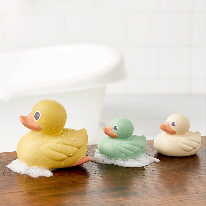 Itzy Ducky Family Bath Toys Set of 3