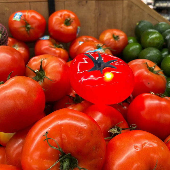 The Tomato Lamp