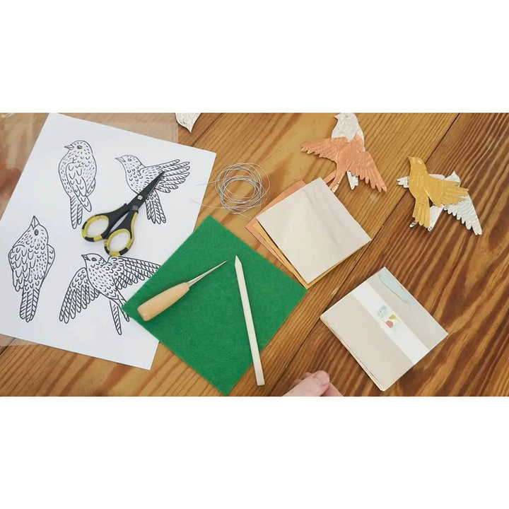 Birds DIY Tin Embossing Kit