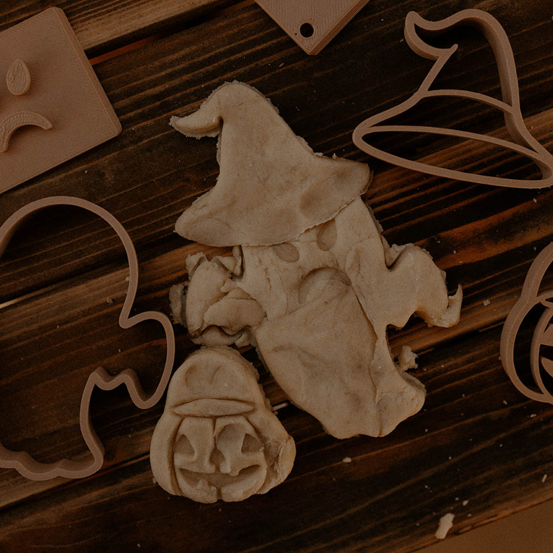 Ghost Stamp and Cutter Set - Halloween Eco Playdough Tool
