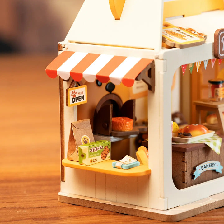 DIY Wooden Miniature House Kit: Teddy's Breadbox