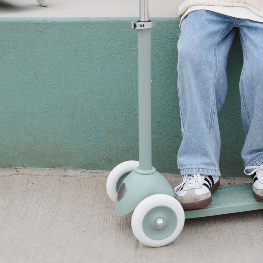 Banwood Eco Scooter - Available in Many Colors!