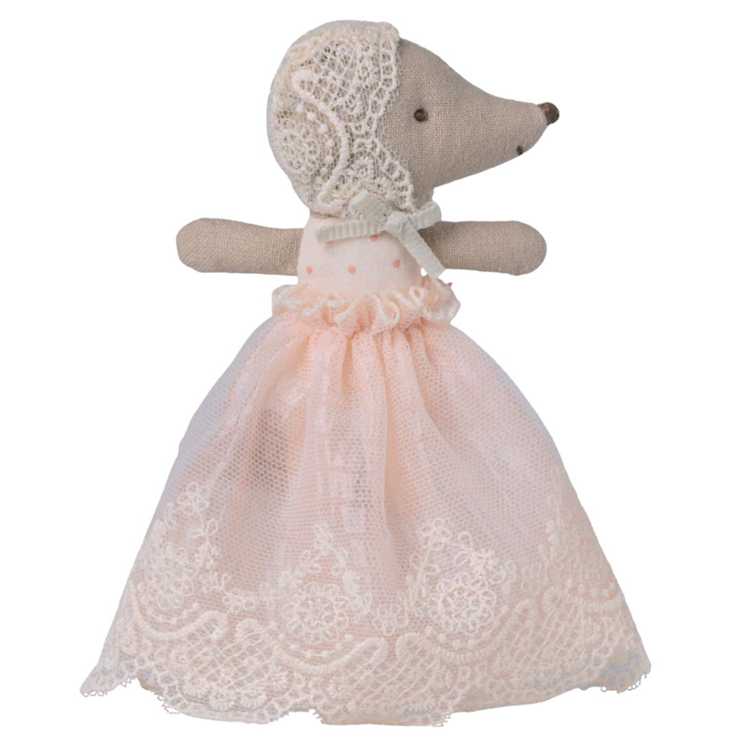 Baby mouse in gown - Powder