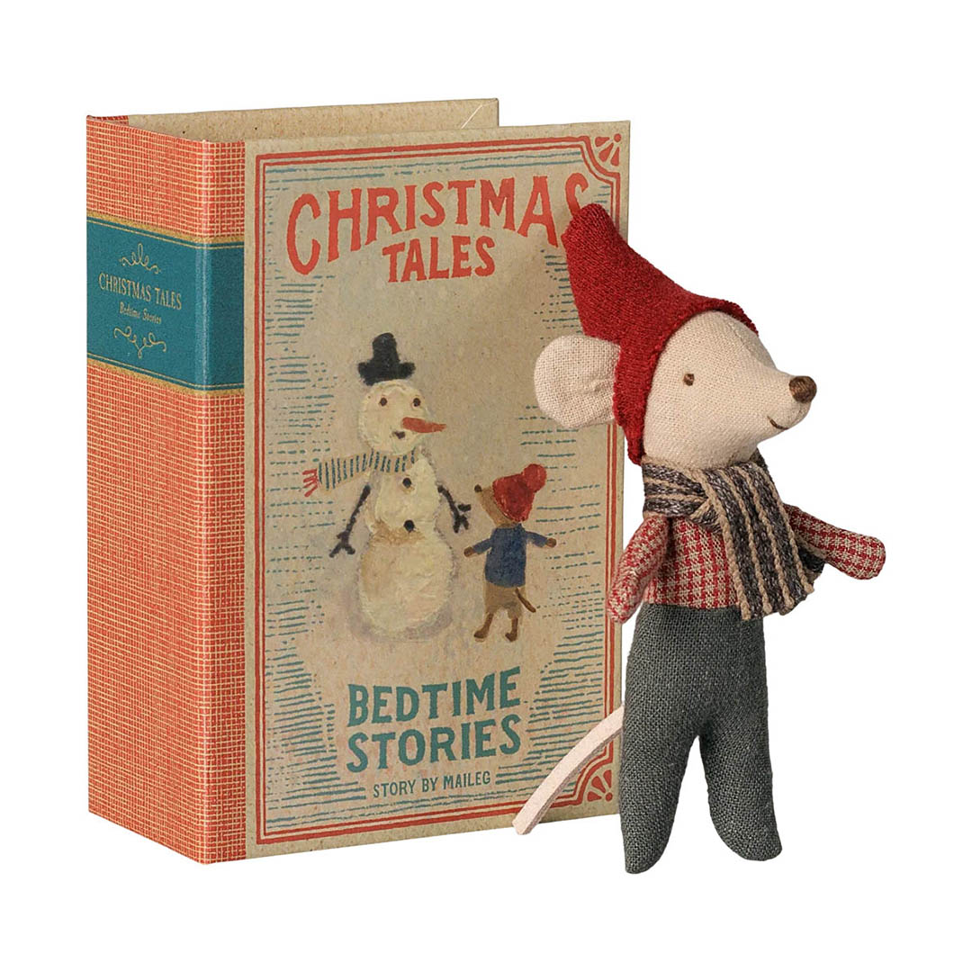 Christmas mouse, Baby in book