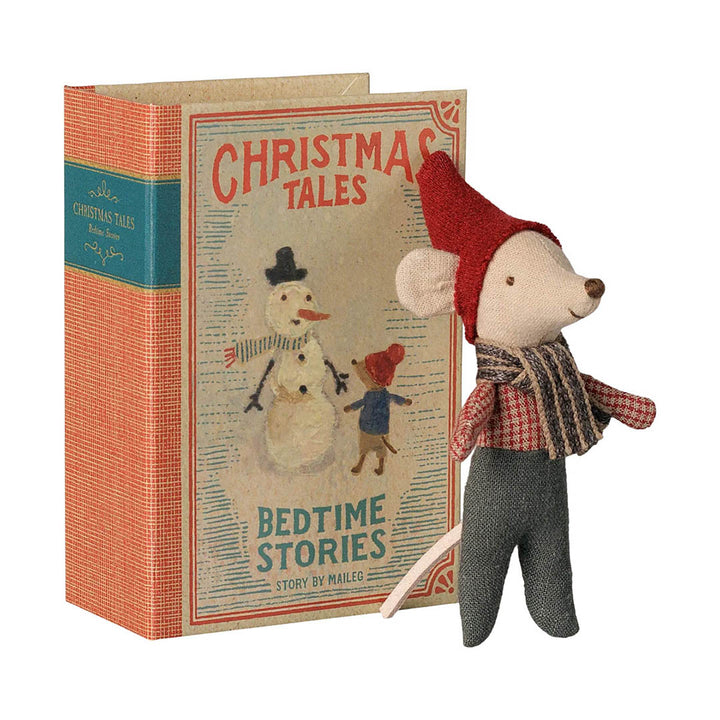 Christmas mouse, Baby in book