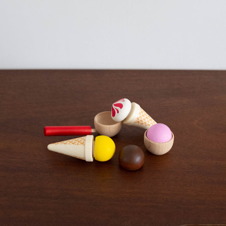 NEW Wooden Ice Cream Party Set