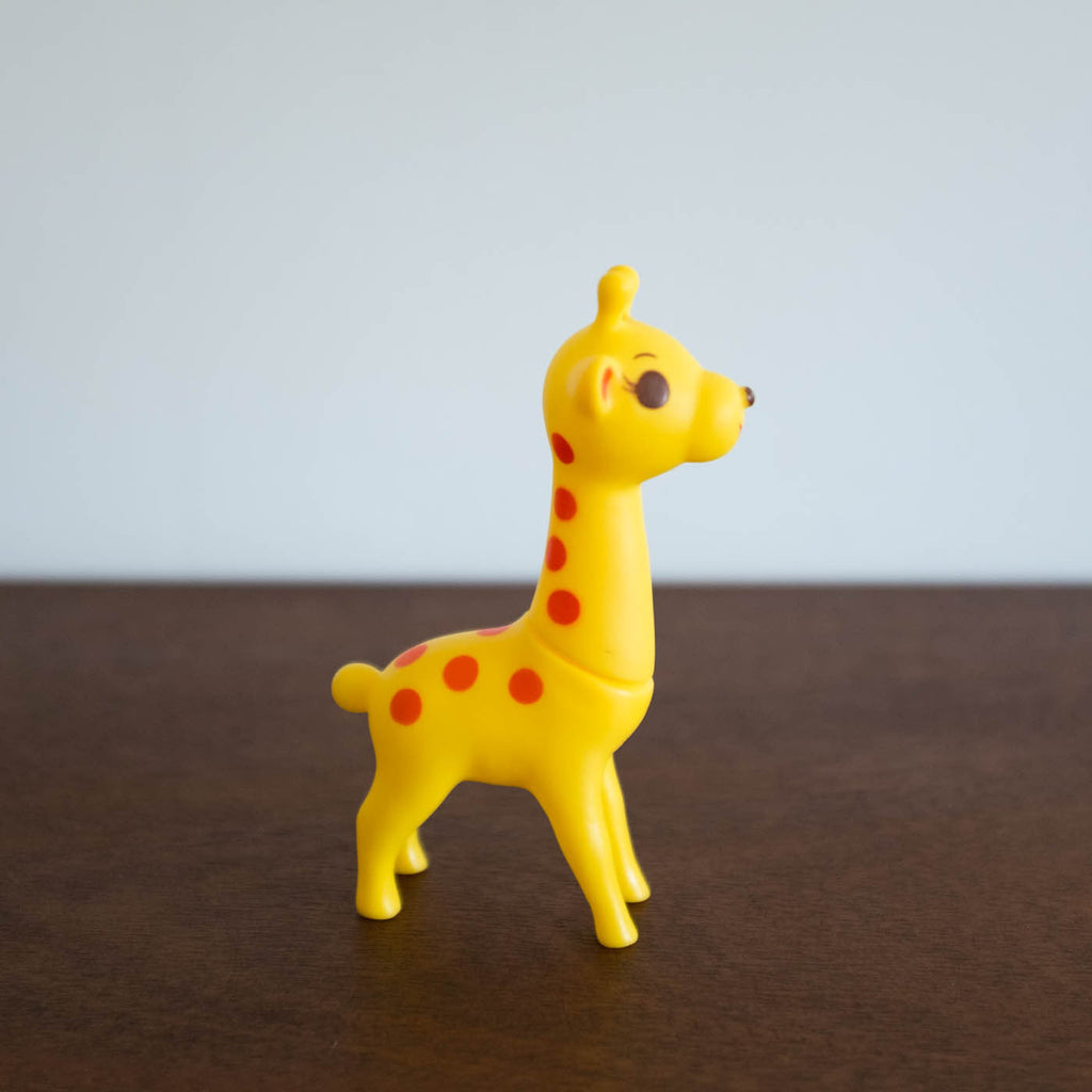 NEW Retro Giraffe Cutie Doll