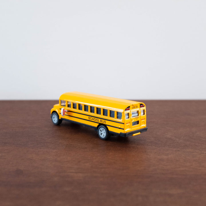 NEW Die Cast Metal Cars: School Bus