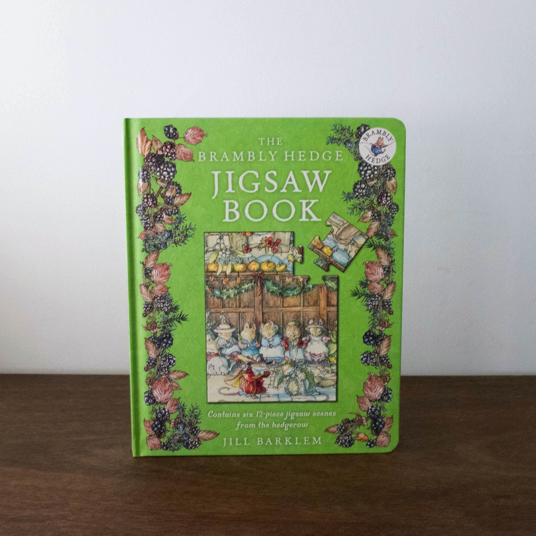 The Brambly Hedge Jigsaw Book