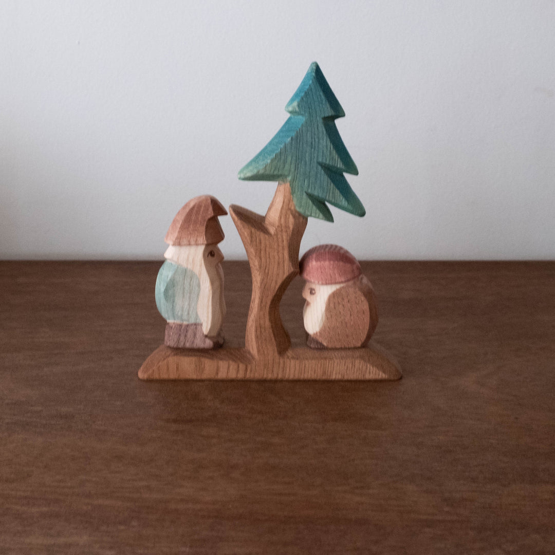 Ostheimer Fir Tree & Dwarves Set