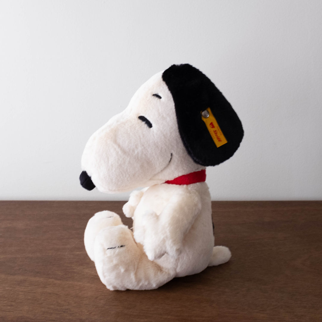 Classic Heirloom Snoopy Doll