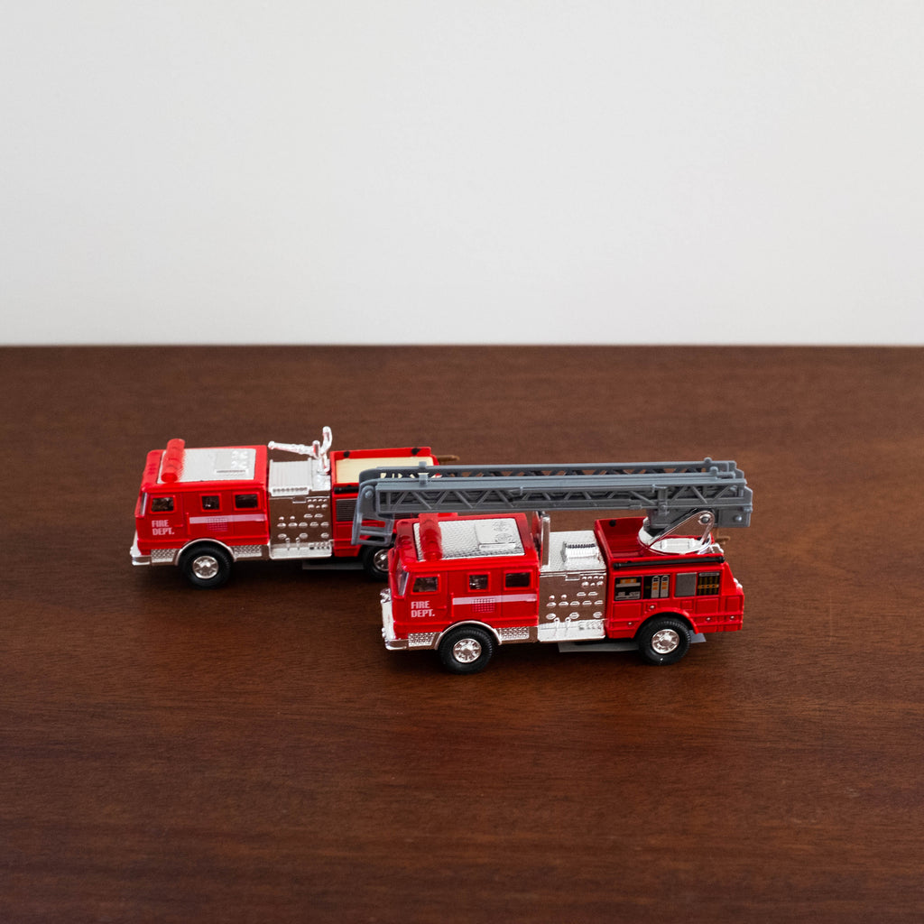 NEW Die Cast Metal Cars: Fire Trucks
