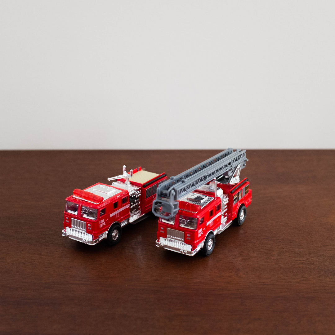 NEW Die Cast Metal Cars: Fire Trucks