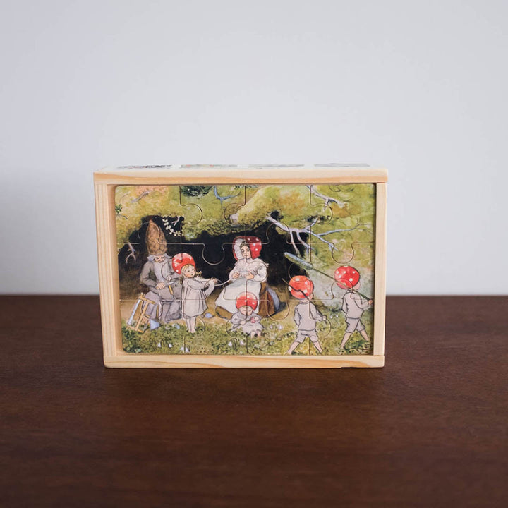 Elsa Beskow "Children of the Forest" Tray Puzzle