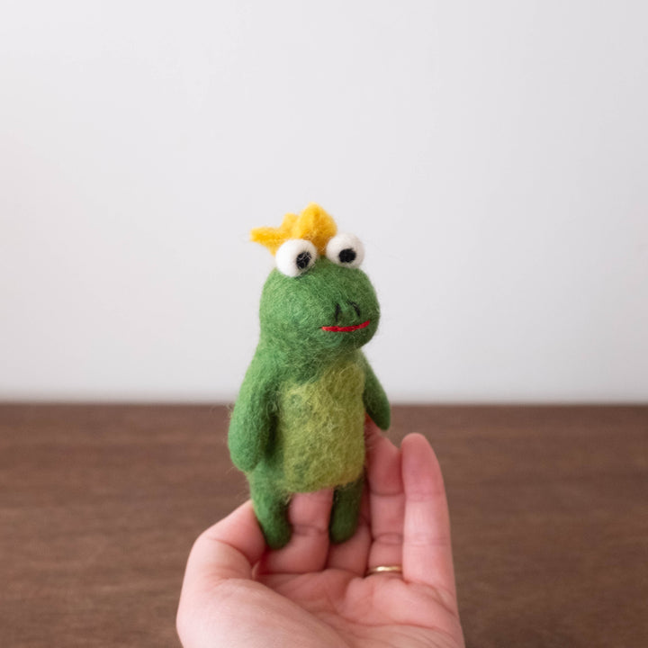 NEW Wool Felt Finger Puppet- Frog