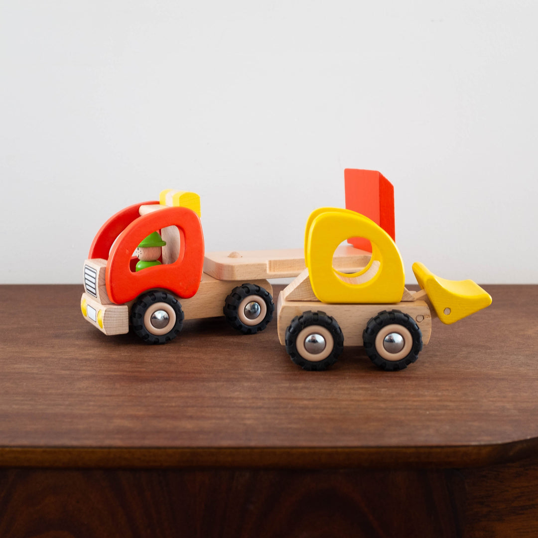 NEW Heirloom Tow Truck Set