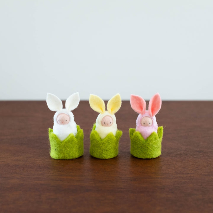 NEW Easter Bunny in Cozy Leaf