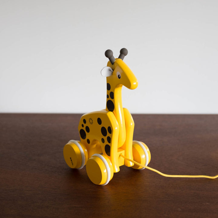 NEW Wooden Giraffe Pull Toy