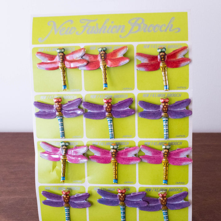 NEW Retro Dragonfly Tin Badge Pins