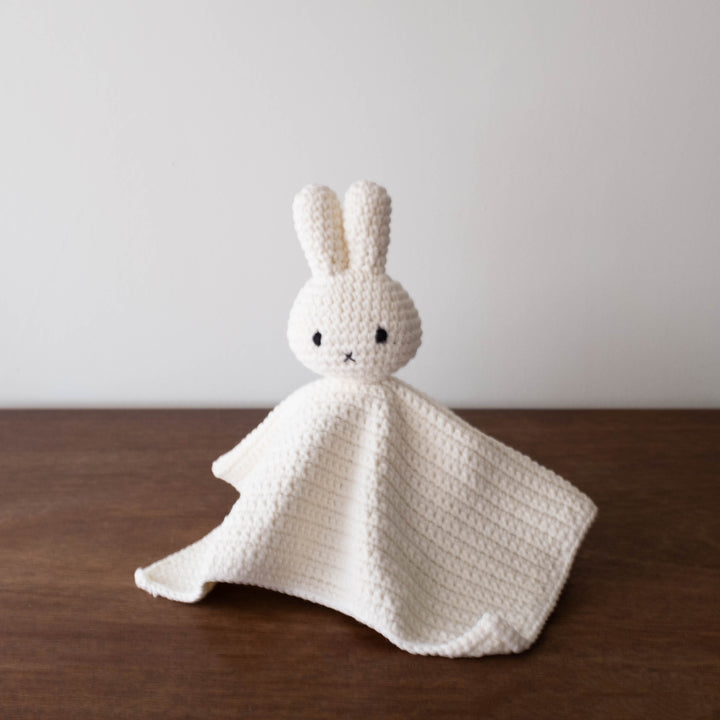 NEW Miffy Crochet Baby Soothie Blanket Toy