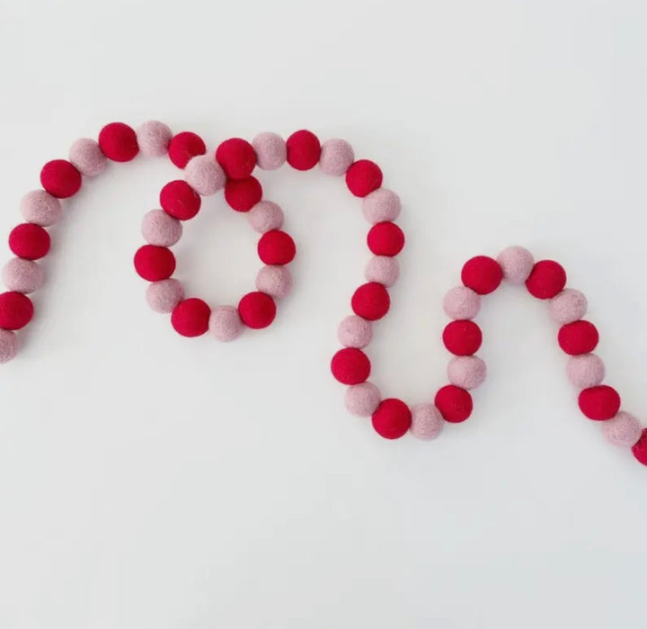 Garland - Valentine Felt Balls