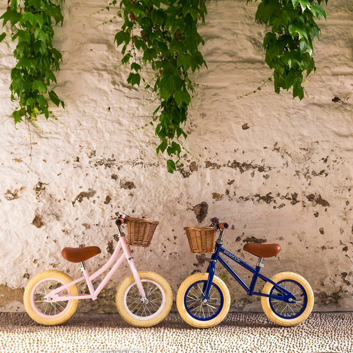 NEW Banwood Balance Bike - Available in Many Colors!