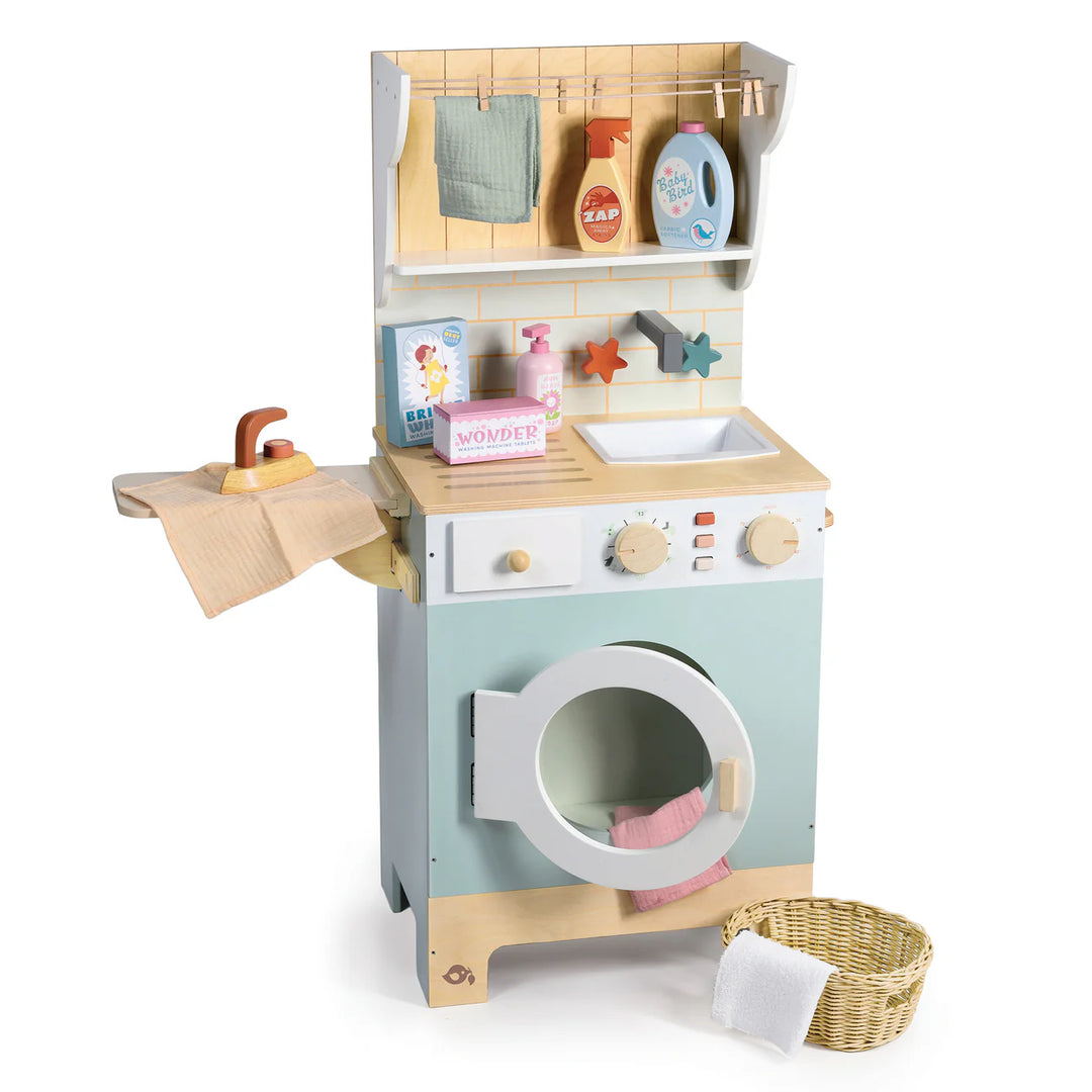 Wooden Laundrette Set