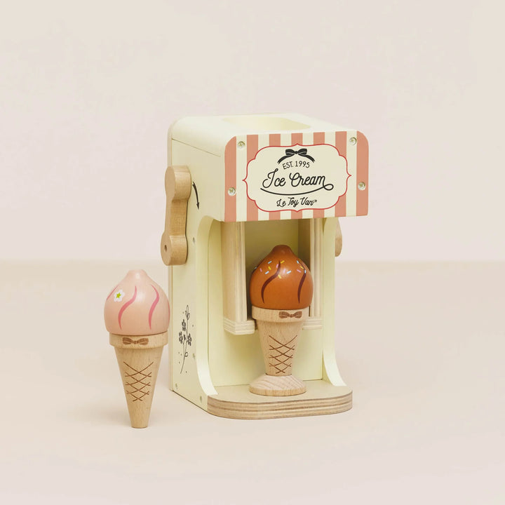 NEW Ice Cream Machine & Play Food Cones