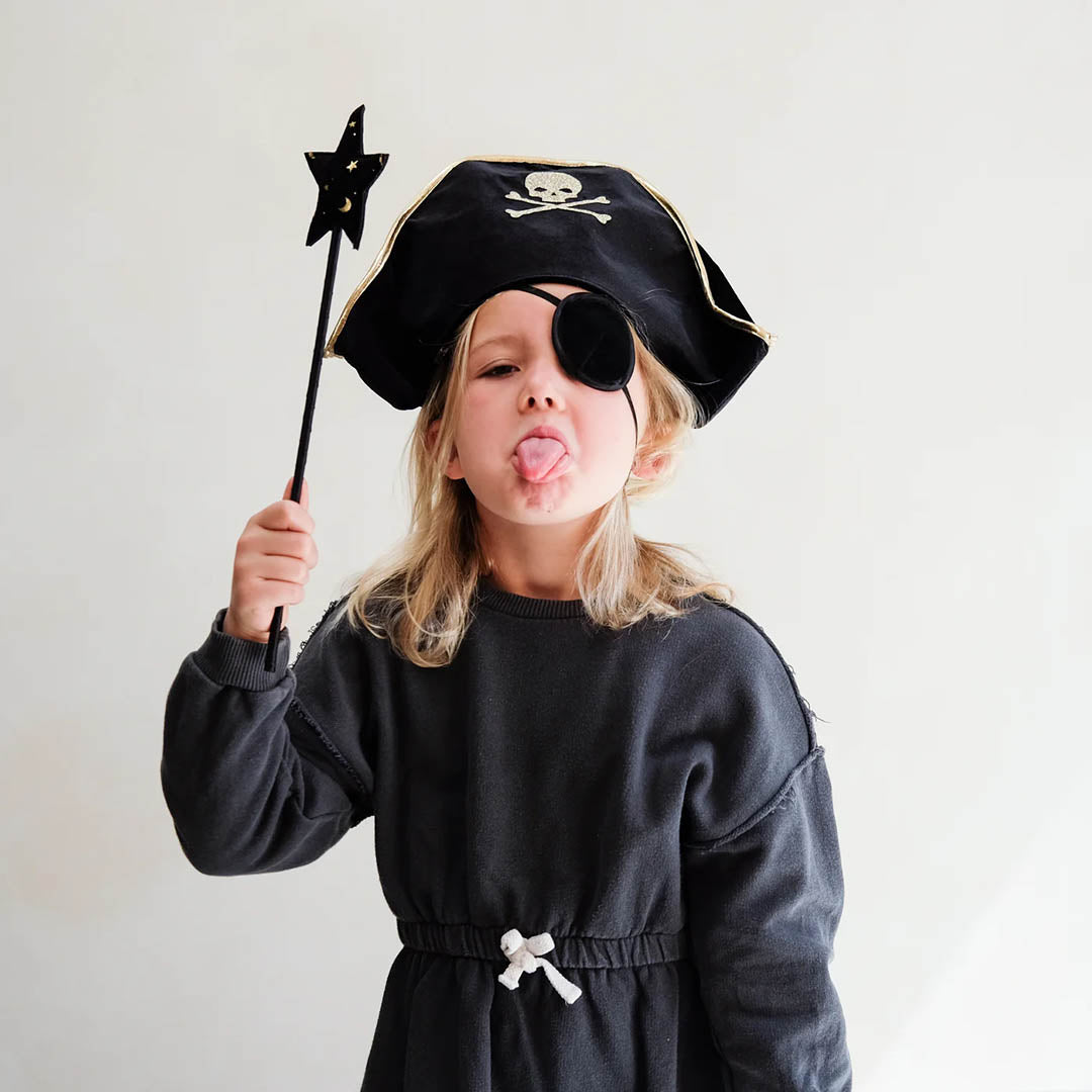 NEW Pirate Dress Up Set